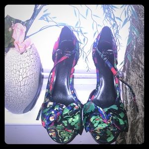 SHI BRAND BY JOURNEY 5” STILETTOS